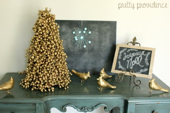 585x390 Spray Painted Christmas Decorations - Christmas Decorations Painting