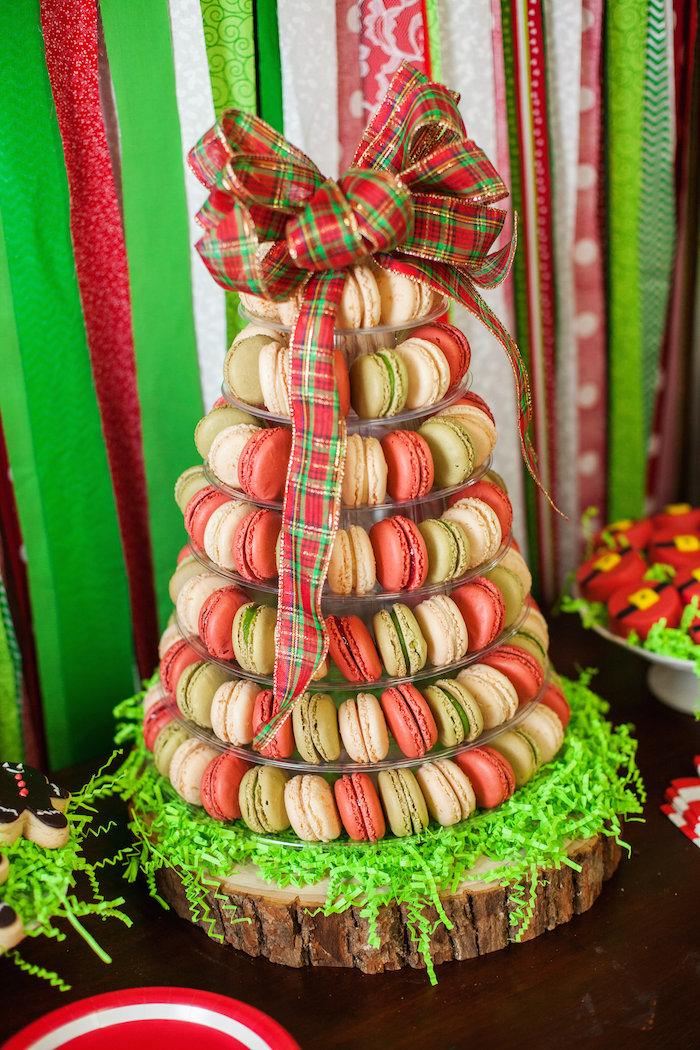 700x1050 Kara's Party Ideas Christmas Elf Painting Party - Christmas Elf Painting