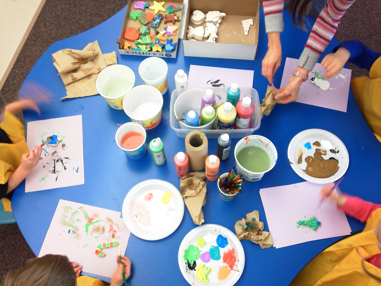 1600x1200 Candice Ashment Art Clay Christmas Ornaments Made By Kids! - Christmas Painting For Kindergarten