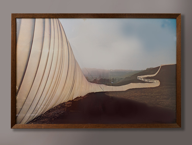 675x510 Framed Running Fence Photograph By Christo - Christo Painting