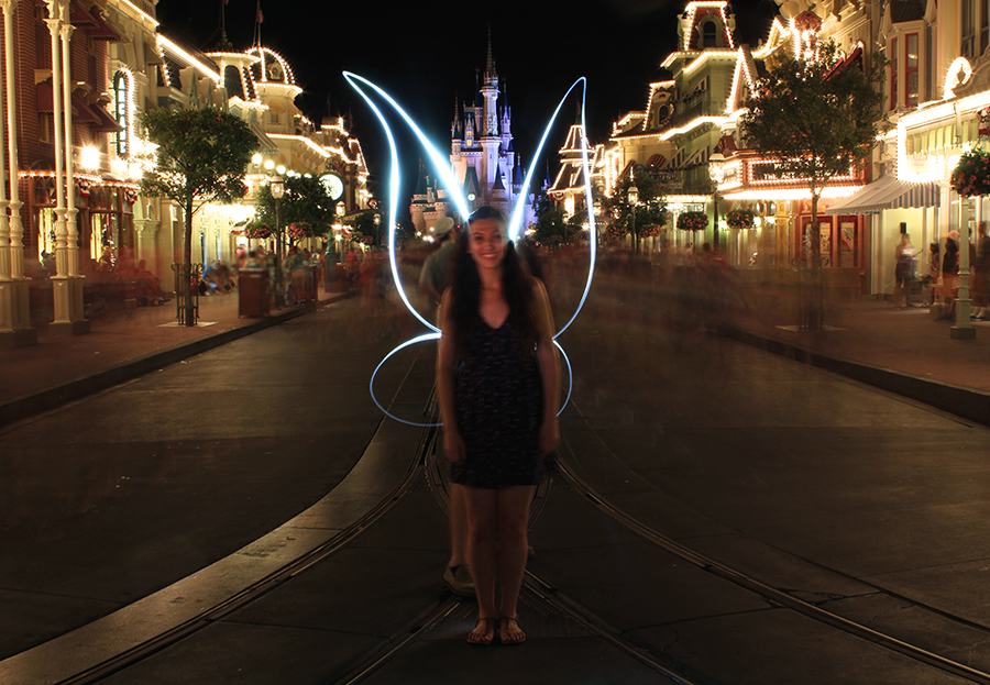 900x623 Light Painting' Once Again Takes Art Into Midair Inside Magic - Cinderellas Castle Painting
