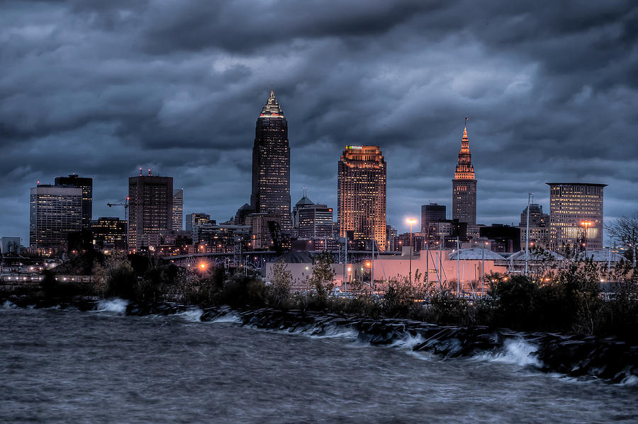 900x599 Cleveland Skyline Wallpapers Group - Cleveland Skyline Painting