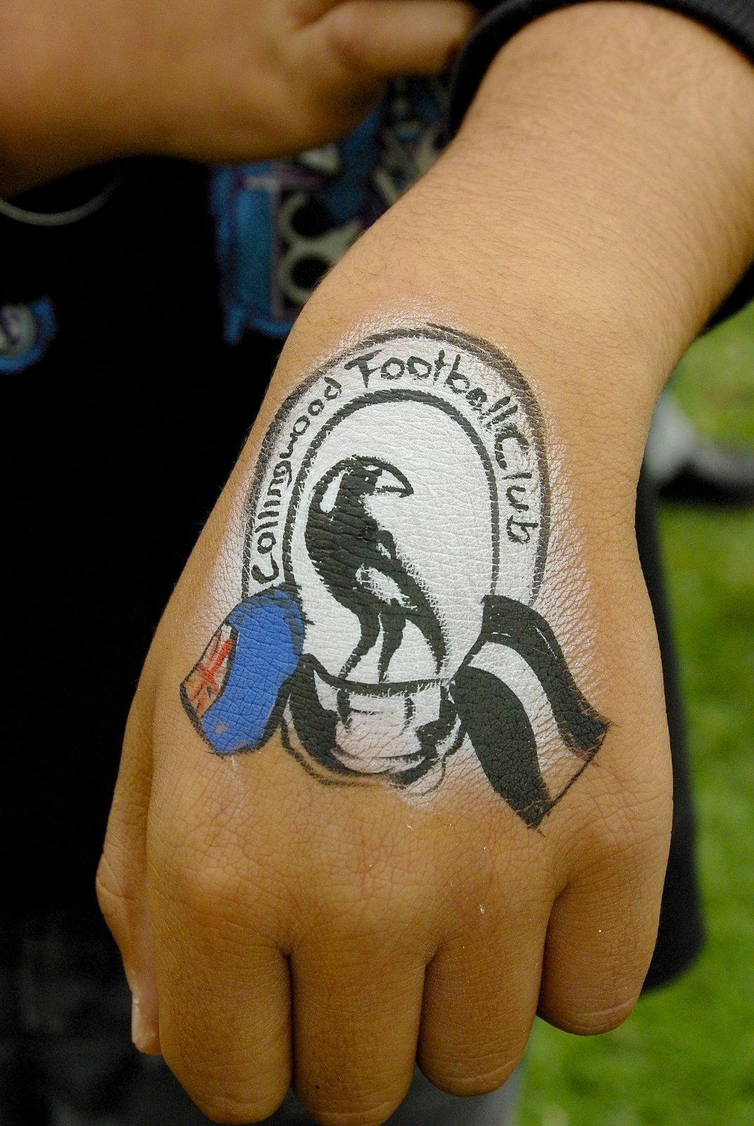 1071x1600 Corporate Face Painting For Collingwood - Collingwood Painting