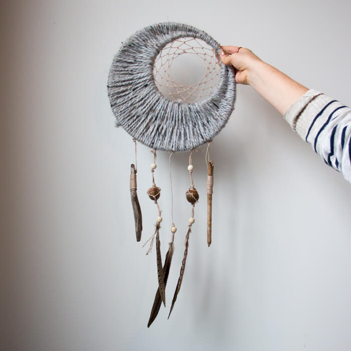 700x700 Diy Dreamcatcher Tutorials - Colorful Dream Catcher Painting