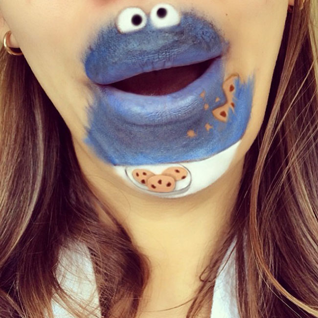 650x650 Girl Transforms Her Mouth Into Awesome Cartoon Characters - Cookie Monster Face Painting