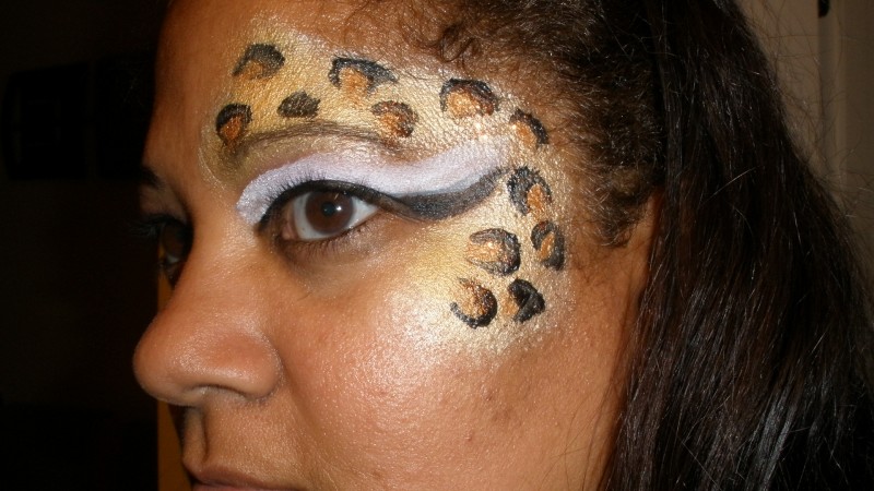 800x450 Tips Amp Tricks For Painting On Dark Skin Face Paint Shop Online - Cookie Monster Face Painting