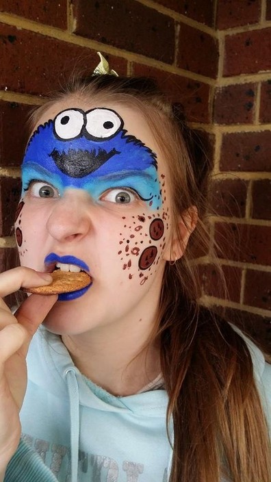 396x704 Wicked Faces - Cookie Monster Face Painting