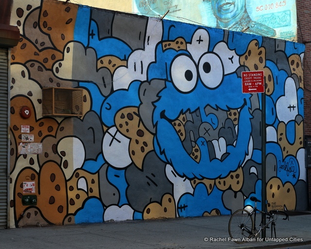 640x513 New Street Art - Cookie Monster Painting