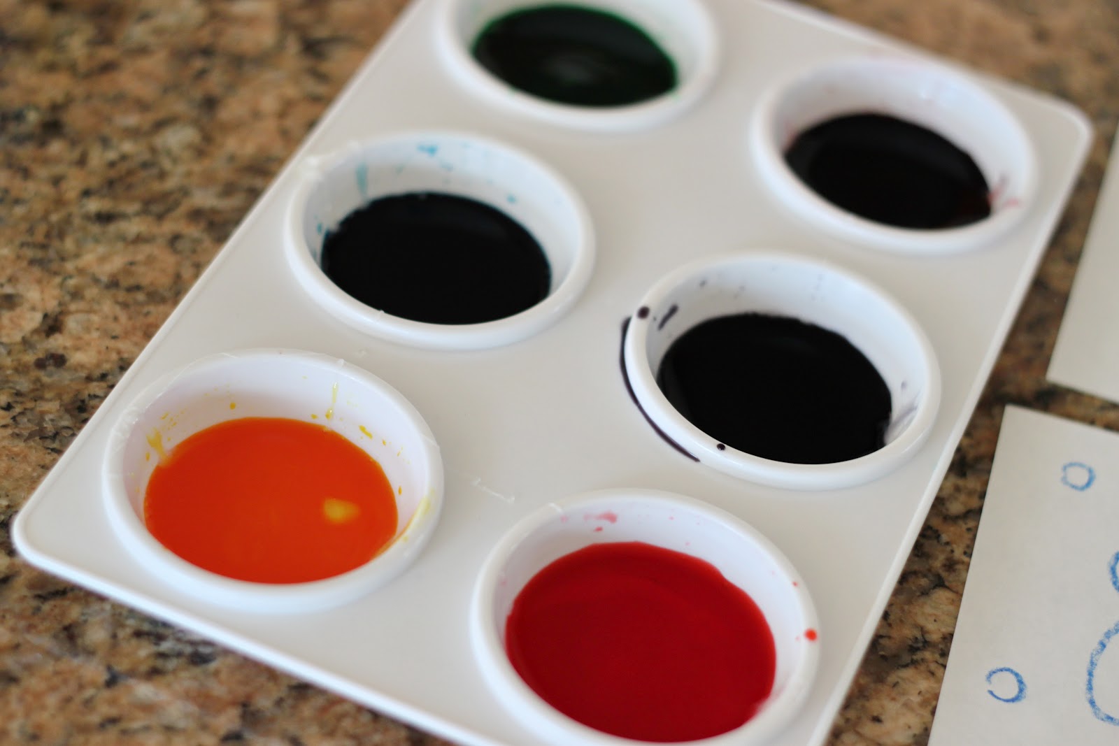 1600x1067 Playing House Toddler Art Painting With Corn Syrup - Corn Syrup Painting