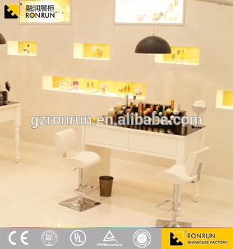 328x350 Graceful Mdf White With Gold Painting Cosmetic Wall Mounted - Cosmetic Painting