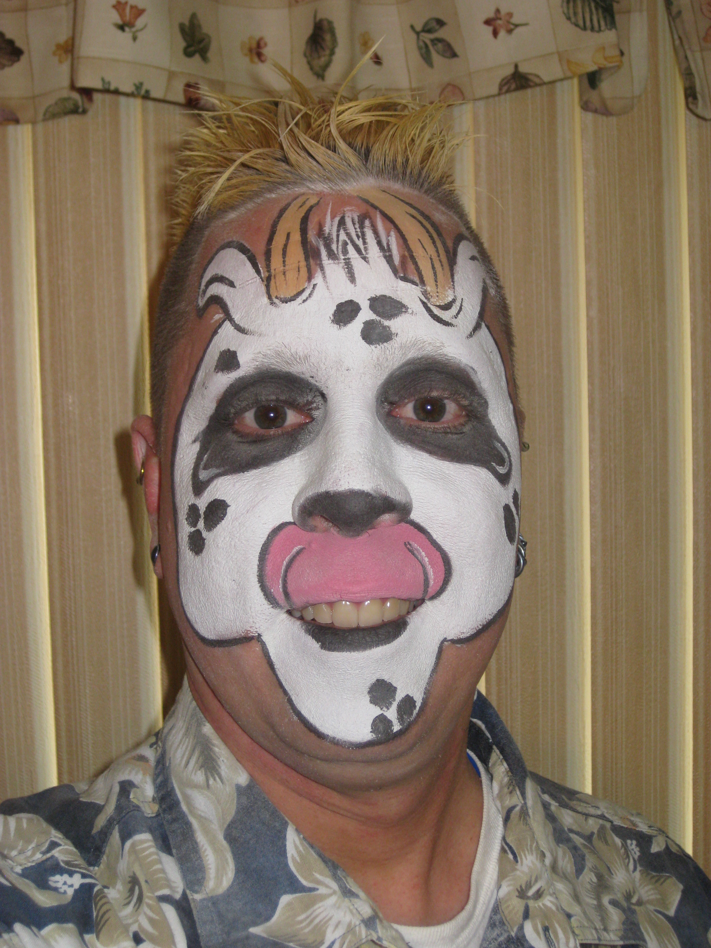 2448x3264 Face Painting And Balloon Twisting Blog Blog Archive Mike - Cow Face Painting