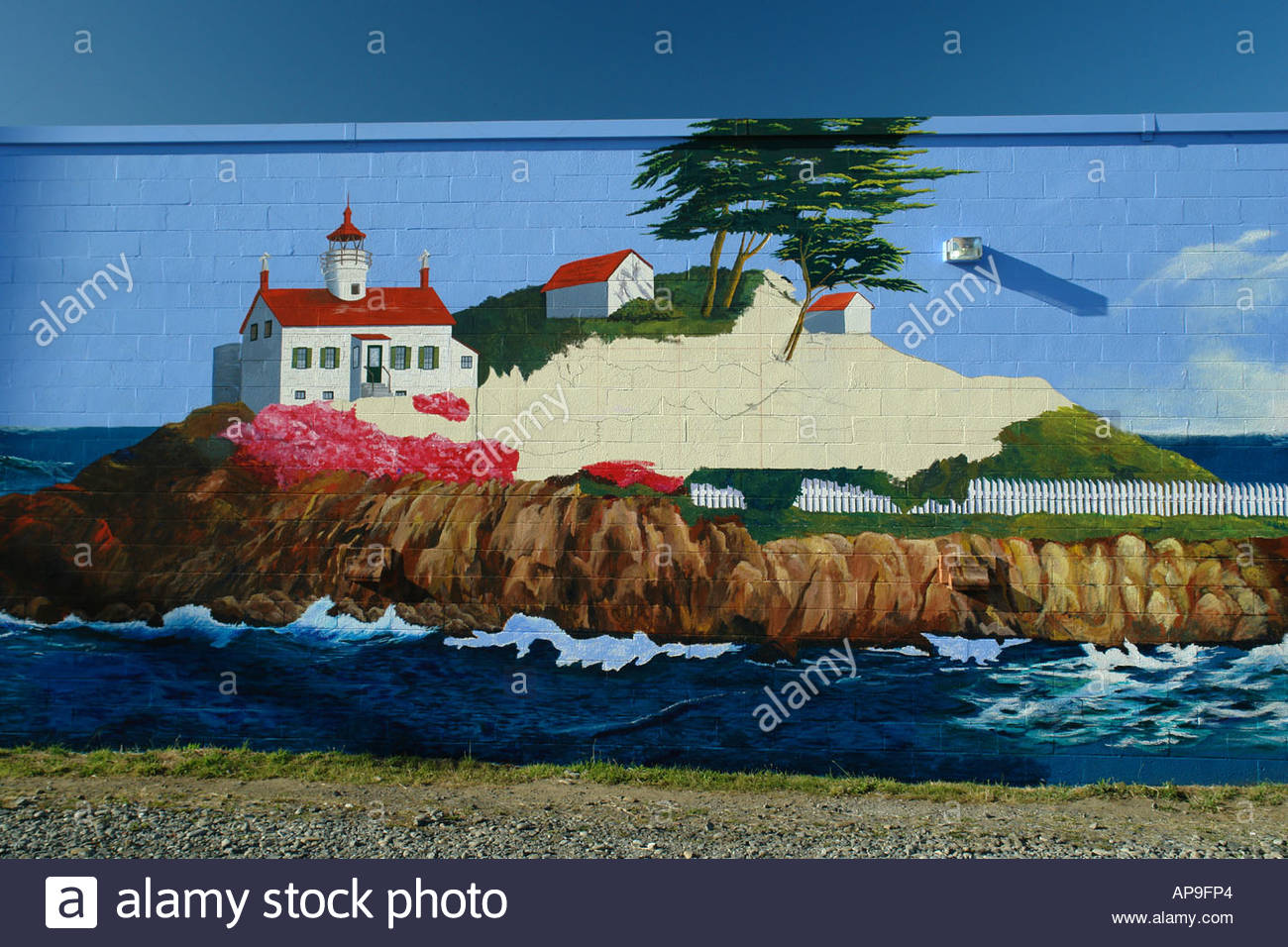 1300x956 Mural Painting Crescent City California Stock Photos Amp Mural - Crescent Painting