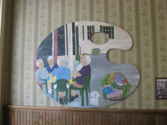 550x412 Painting Inside The Crooked Lake Ice Cream Parlor - Crooked Painting