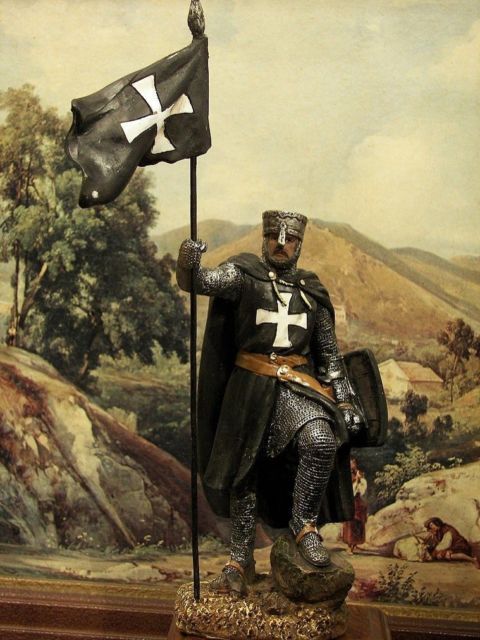 480x640 Hand Painted Medieval Black Crusader Knight With Flag Figure - Crusader Knight Painting