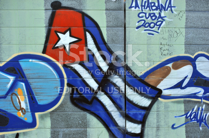 666x440 Wall Painting With Cuban Flag In Old Havana Street, Cuba Stock - Cuban Flag Painting