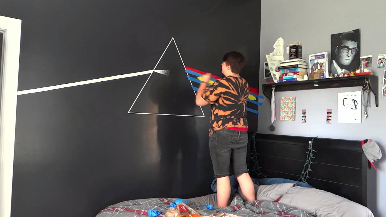 1280x720 Painting Dark Side Of The Moon On My Wall - Dark Side Of The Moon Painting