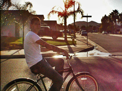 400x300 Facedown Records - Dave Gahan Painting