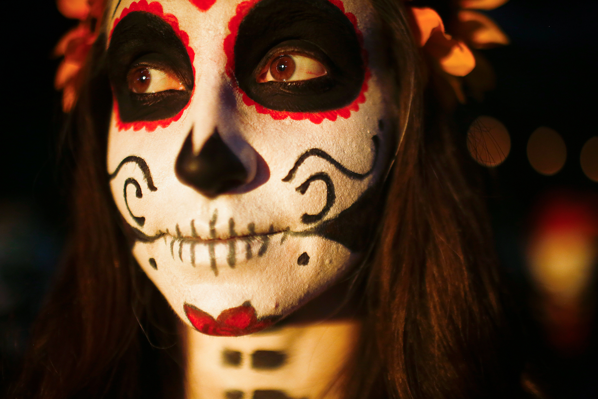 2048x1365 Americans Adopt Day Of The Dead Traditions Shareamerica - Day Of The Dead Woman Painting