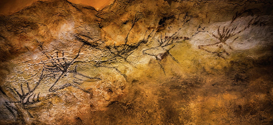 900x413 Bordeaux, France. Lascaux Cave Painting Painting By Ken Welsh - Deer Cave Painting