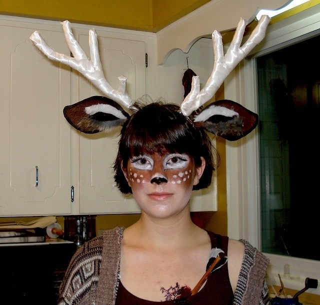 640x610 Reindeer Face Painting Ideas 4k Pictures 4k Pictures [Full Hq - Deer Face Painting