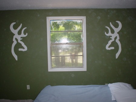 450x338 Fresh Paint On Walls In Bedroom - Deer Hunt Detail Of A Wall Painting