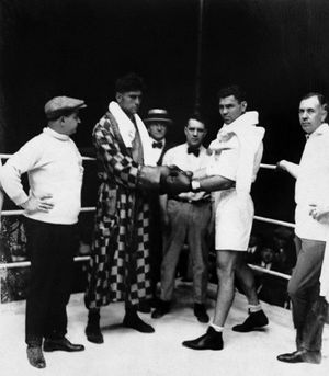 300x343 Jack Dempsey Vs. Luis Angel Firpo - Dempsey Vs Firpo Painting