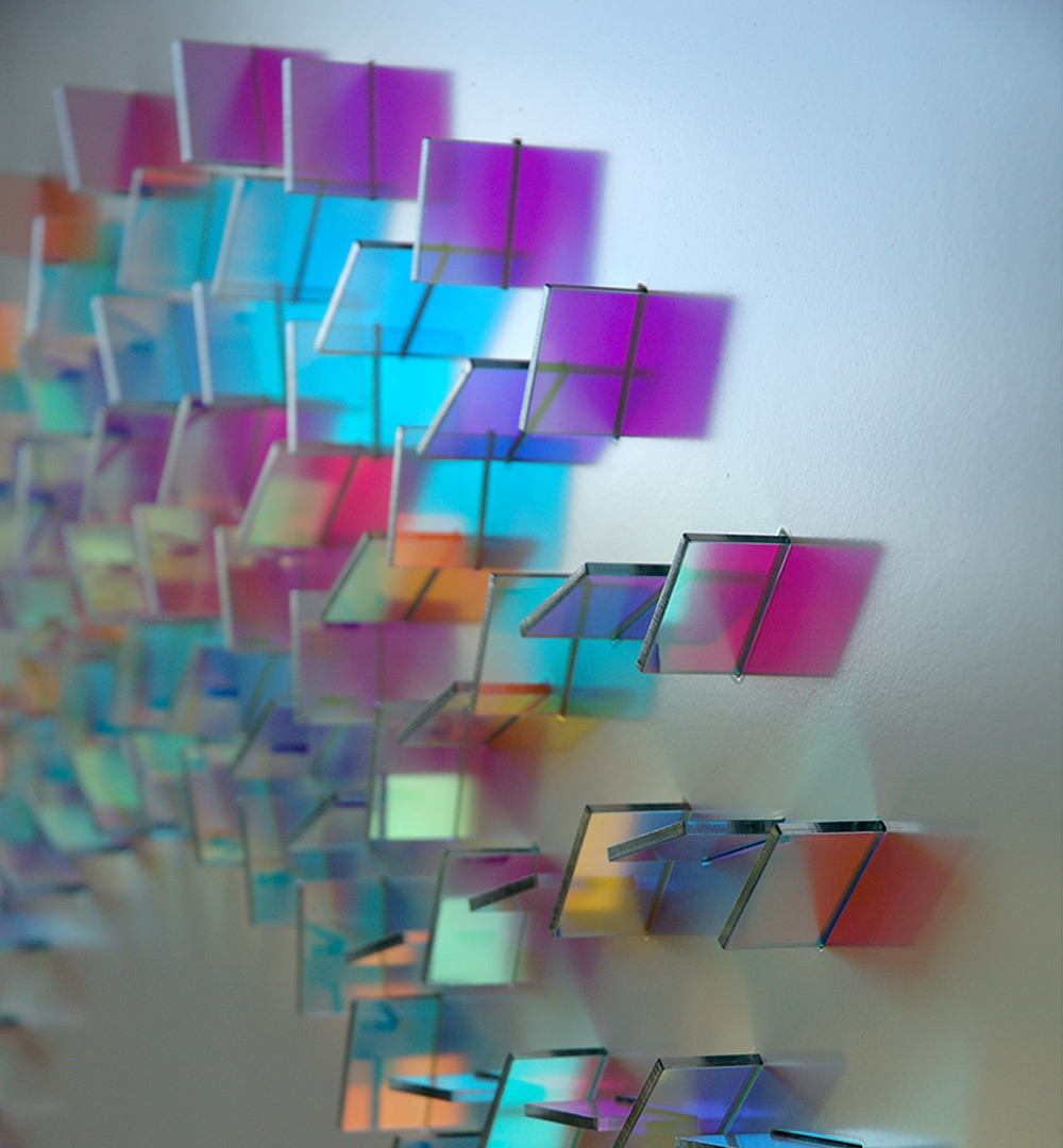 1000x1080 Geometric Dichroic Glass Installations By Chris Wood Colossal - Dichromatic Painting