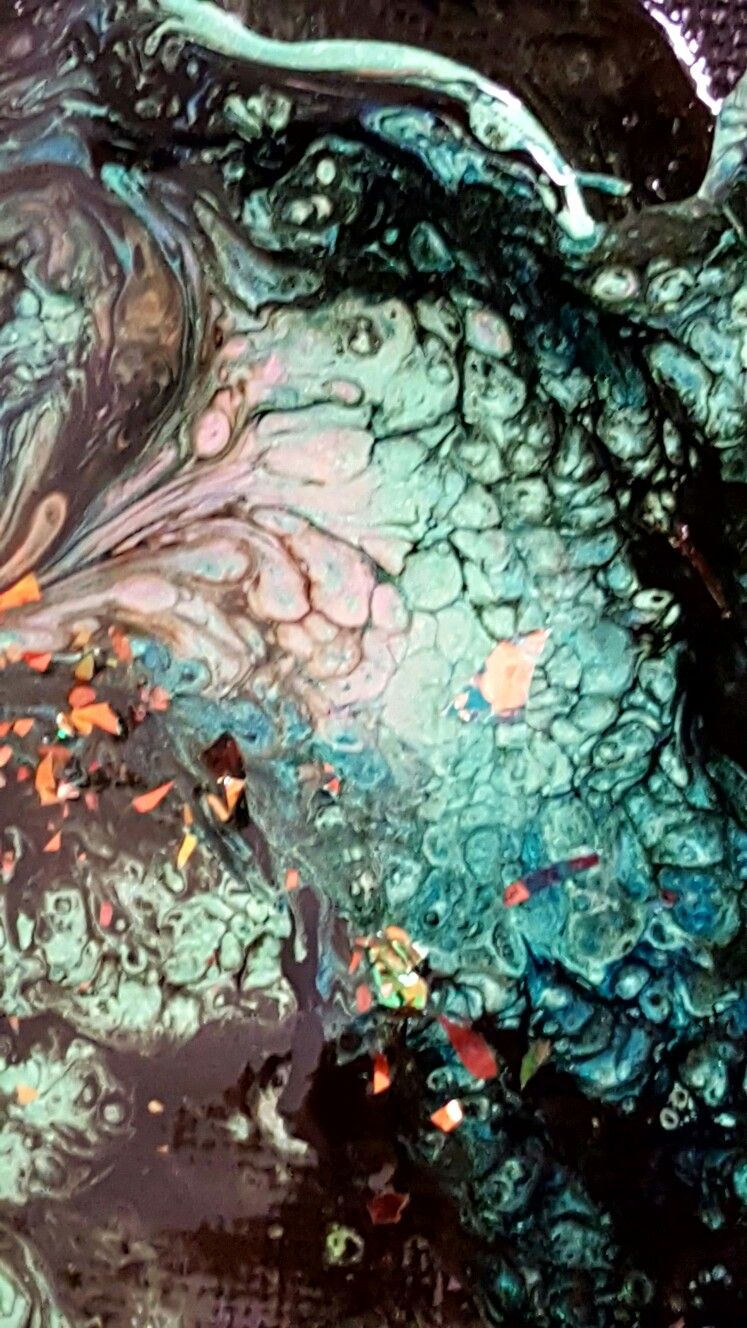 747x1328 Green Nova Pebeo Mix Media With Dichroic Glass Frit Close Up - Dichromatic Painting