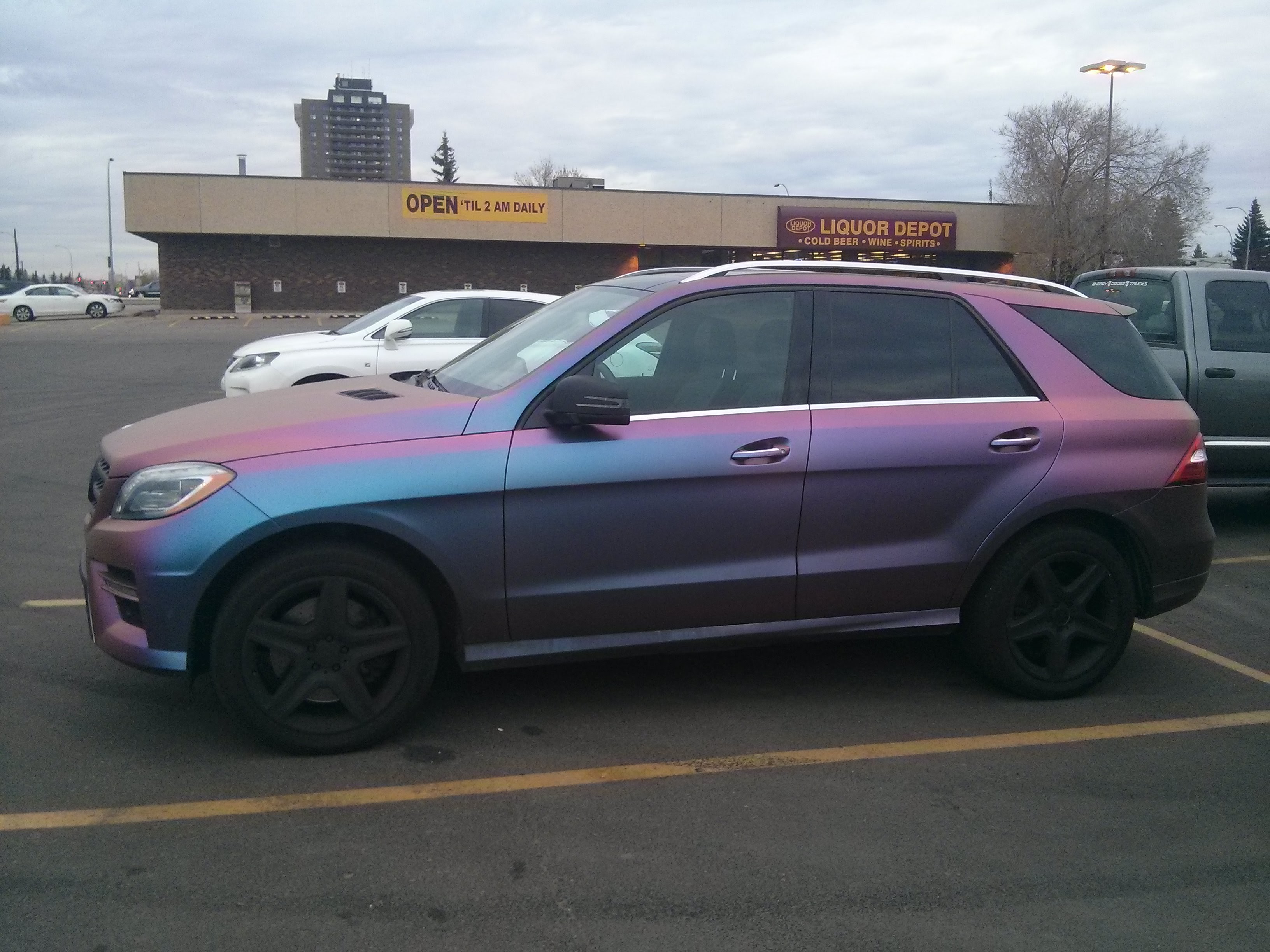 3264x2448 This Matte Mercedes With Iridescentdichromatic Paint - Dichromatic Painting