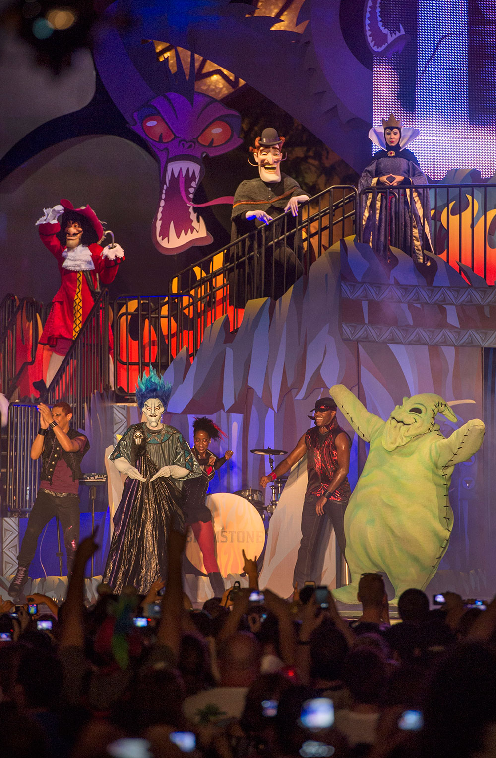 1000x1527 Villains Unleashed' Event Coming To Disney's Hollywood Studios - Disney Villains Painting