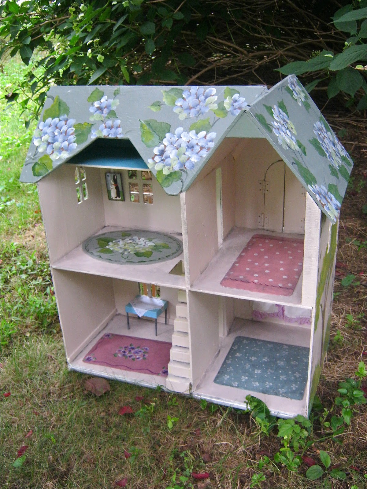 1200x1600 Sandy Mastroni Painted Dollhouse , Hydrangea Cottage - Dollhouse Painting