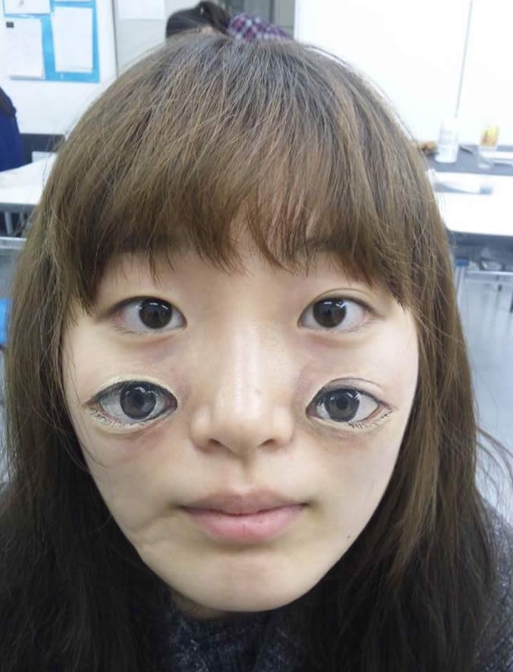 728x954 Eye You Really Seeing Double Or Is It All Just Makeup Eye Spy - Double Face Painting