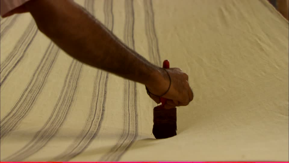 960x540 Drapery Painting Traditional Craft Hd Stock Video 310 348 - Drapery Painting