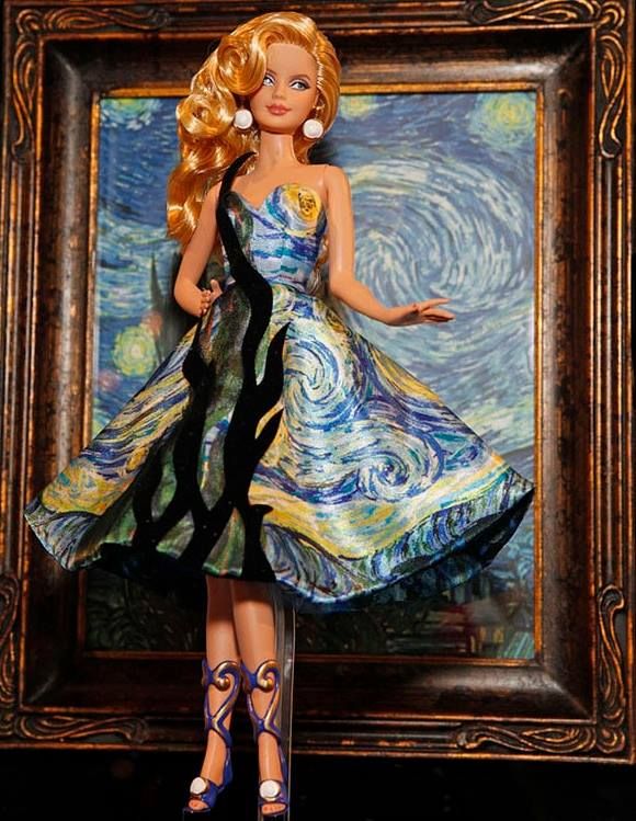580x749 Dress Up Like Your Favorite Painting For Halloween This Year! - Dress Up Painting