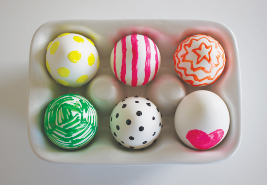 550x380 Neon Puffy Paint Easter Eggs Make And Takes - Easter Egg Painting