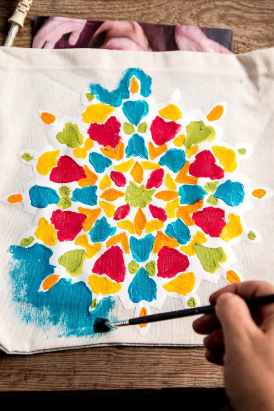533x800 Easy Mandala Painting For Kids (On T Shirts And Other Fabrics - Easy Painting For Kids