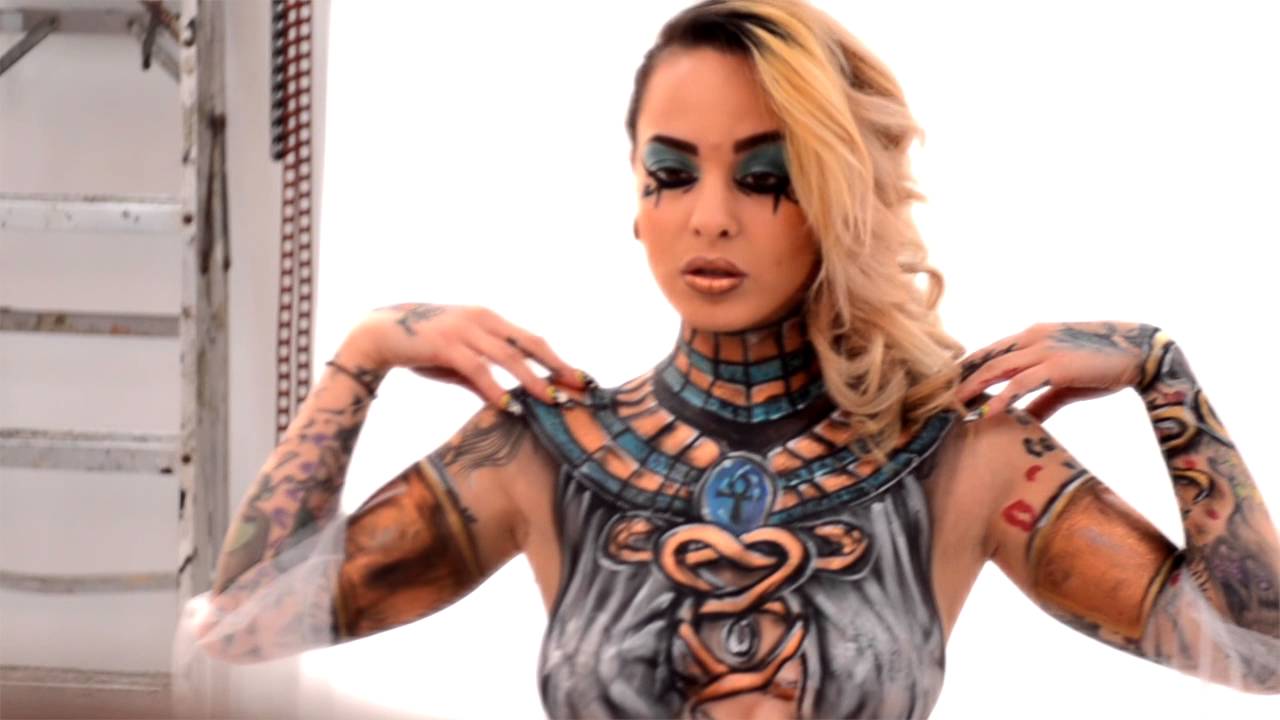 1280x720 Egyptian Bodypainting Experience With Lady Live - Egyptian Woman Painting