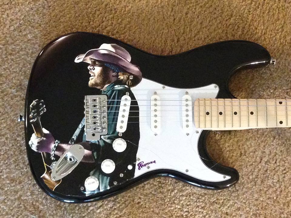 960x720 Toby Keith Painted Electric Guitar - Electric Guitar Painting