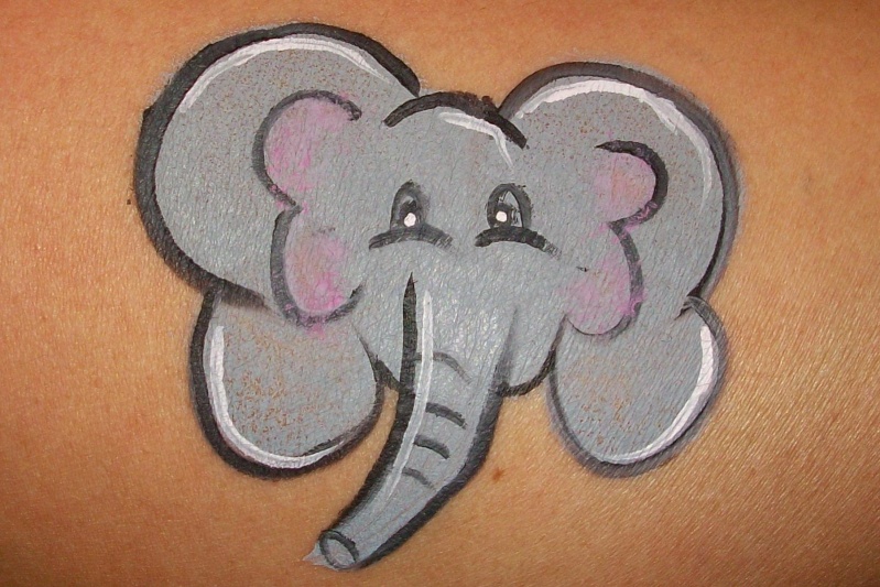 799x533 Circus Ideas - Elephant Face Painting