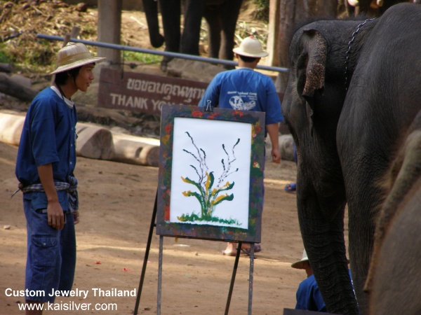 600x450 Elephant Painting A Picture - Elephant Painting Thailand