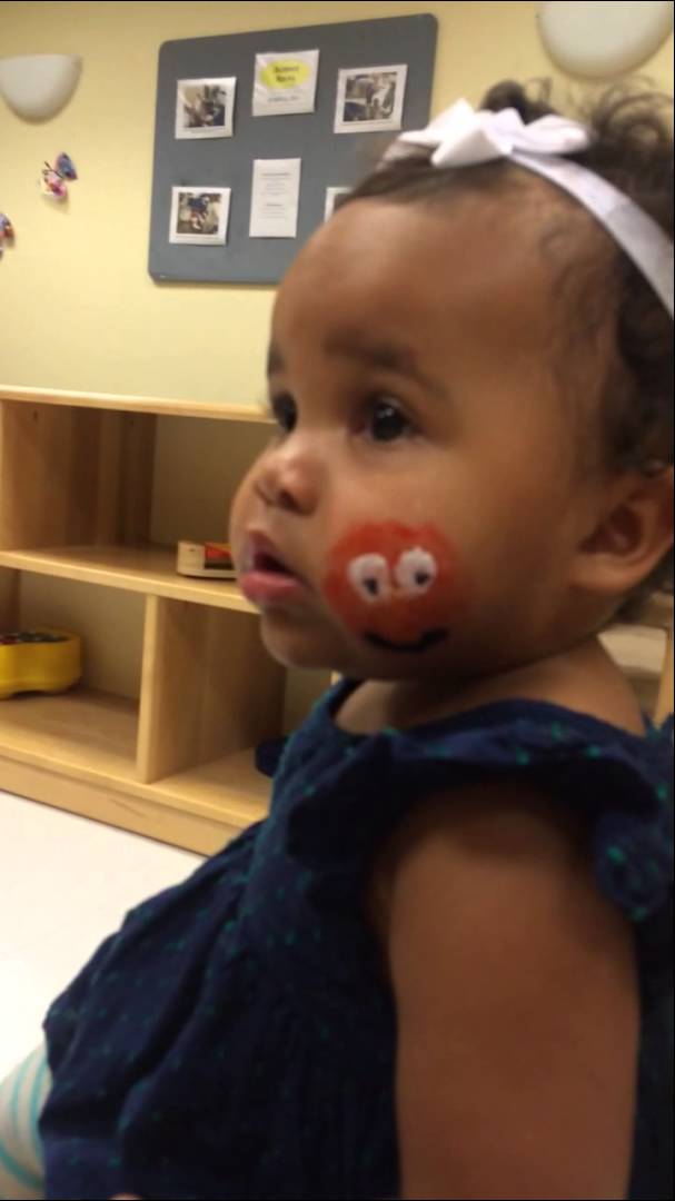 face painting elmo        
        <figure class=