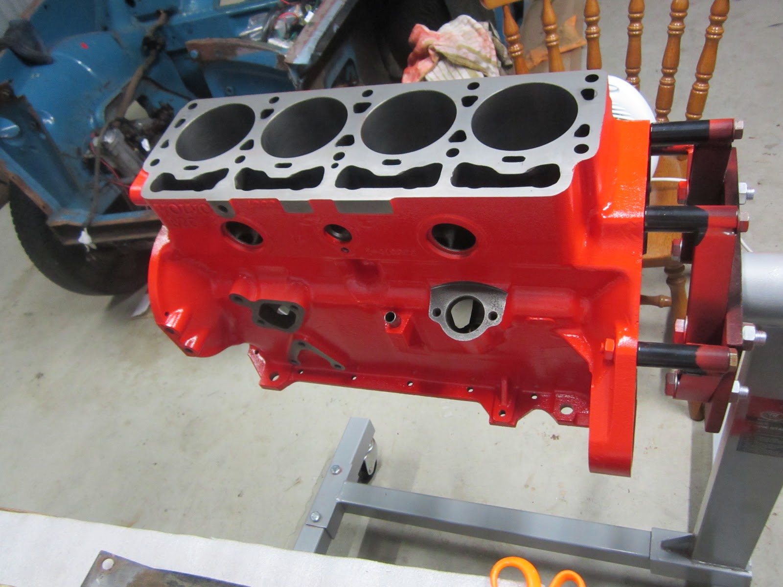 1600x1200 Restoration Volvo 122s 1969 Painting Volvo B20 Engine - Engine Painting