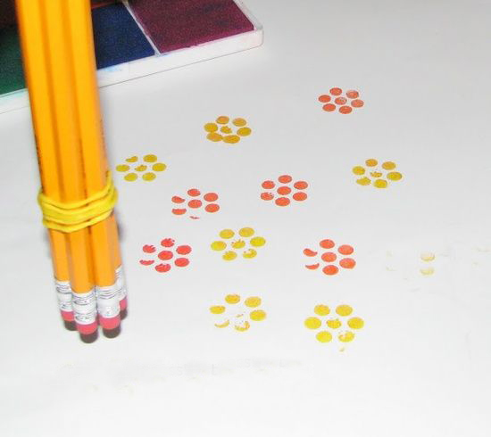 550x490 Pencil Eraser Paint Stamping - Eraser Painting