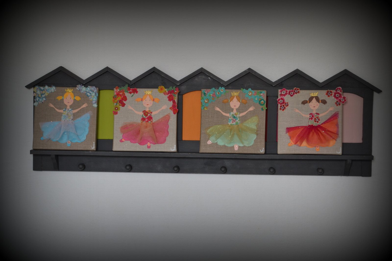 1600x1067 De Bois Et De Paille - Etoile Bleue Painting