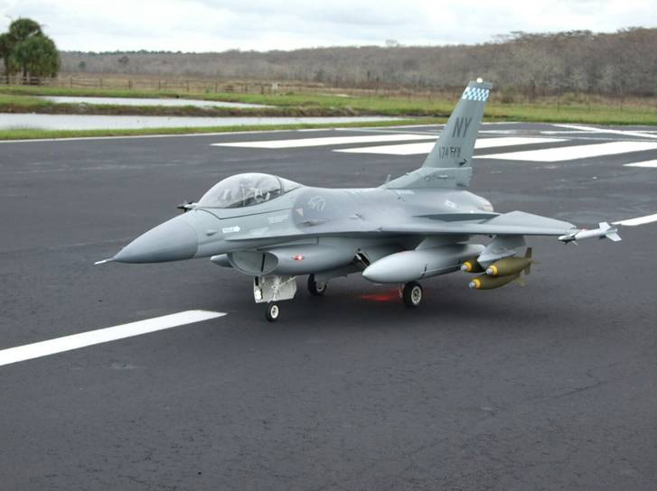 727x544 F 16 Pnp Hotshots - F 16 Painting