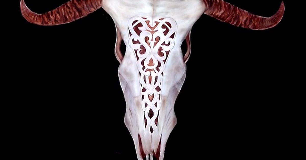 1200x630 Woman Hides In This Incredible Painting Of An Animal Skull As She - Famous Cow Skull Painting