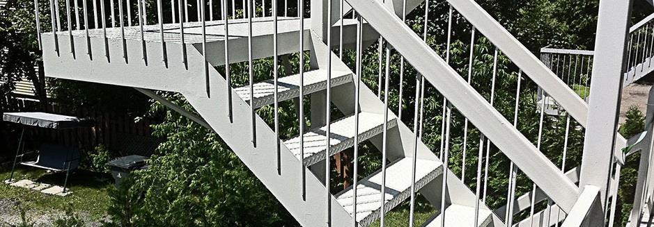 939x327 Painting Wrought Iron - Famous Staircase Painting