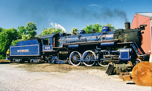 579x345 Colored Steam Locomotives - Famous Train Painting