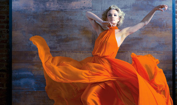 590x350 Top Ballerina Irina Kolesnikova On Career Parenting Diet - Fat Ballerina Painting