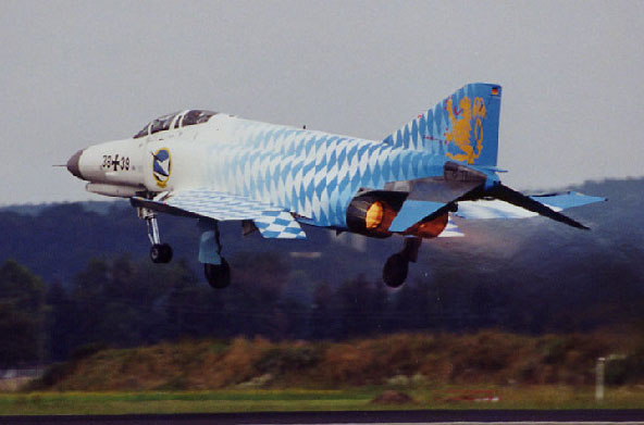 592x391 Fighter Pilot University Kickass Paint - Fighter Jet Painting